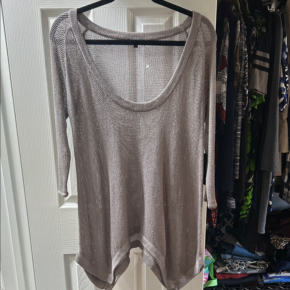 Lightweight Linen-blend Knit Sweater